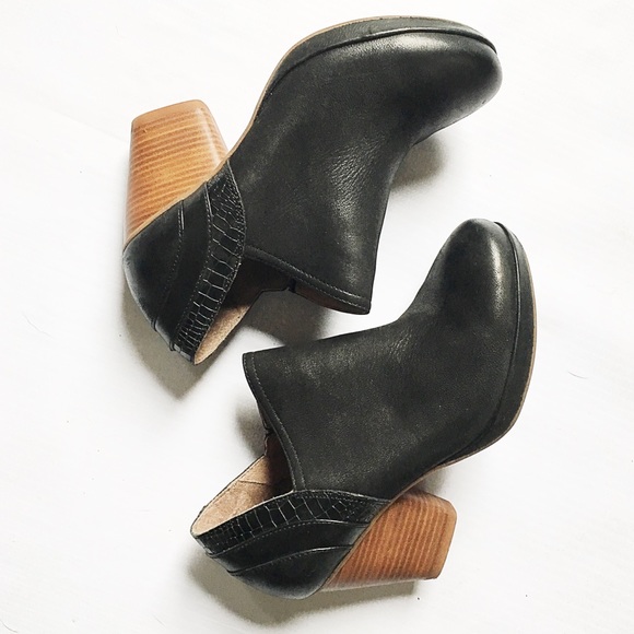 dansko marcia leather bootie